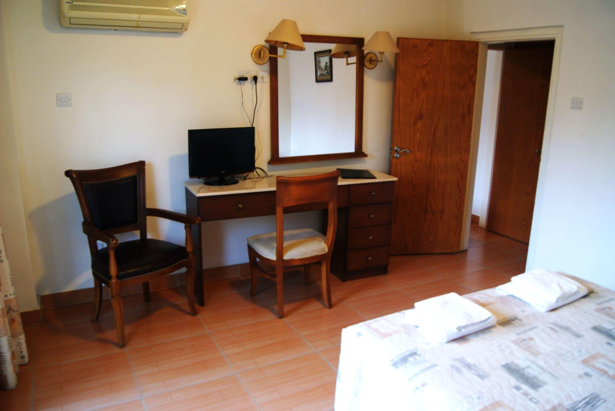 M. Moniatis Hotel Limassol Ngoại thất bức ảnh