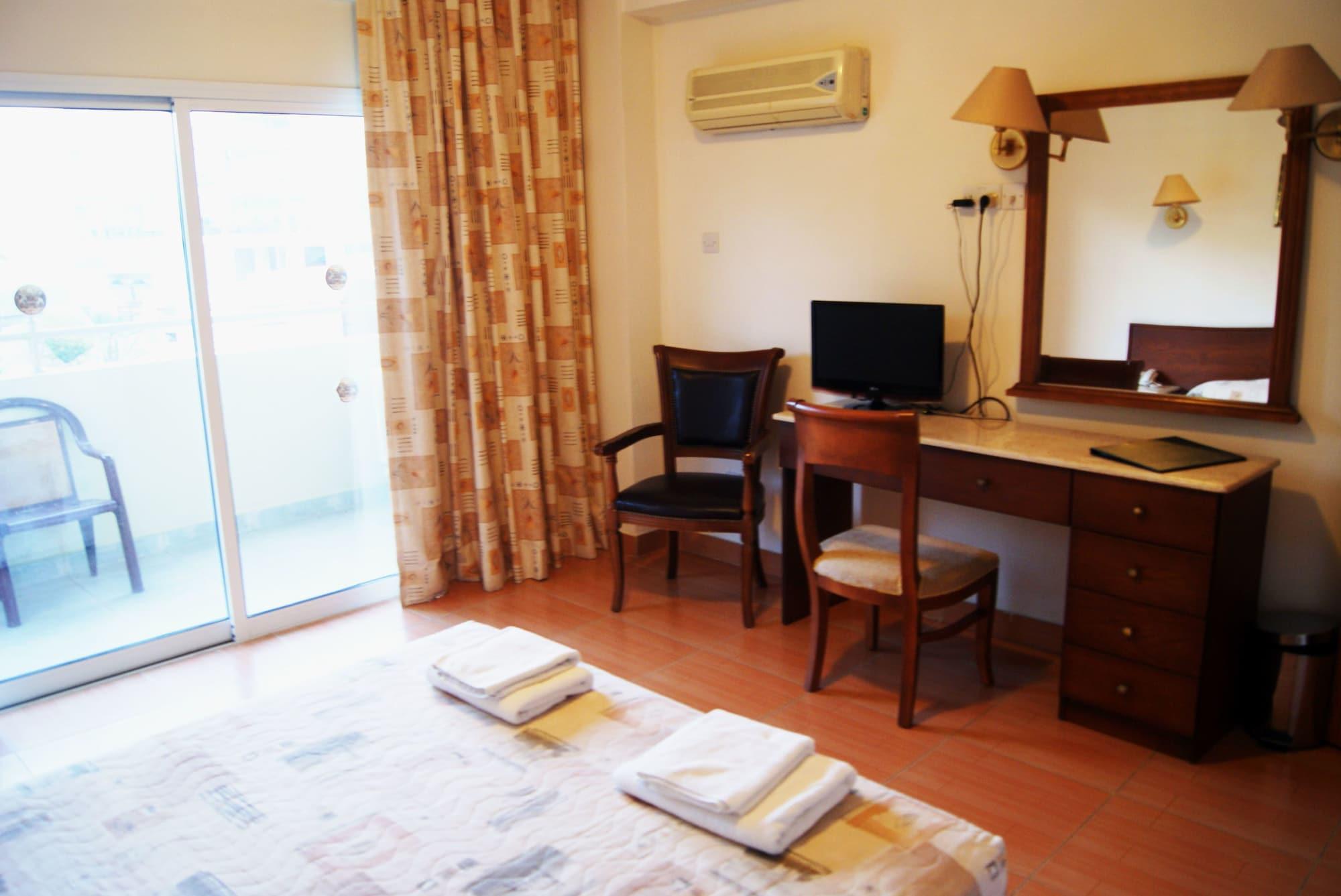 M. Moniatis Hotel Limassol Ngoại thất bức ảnh