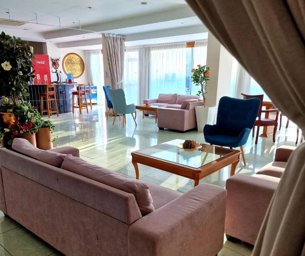 M. Moniatis Hotel Limassol Ngoại thất bức ảnh