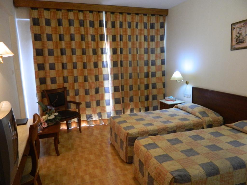 M. Moniatis Hotel Limassol Ngoại thất bức ảnh